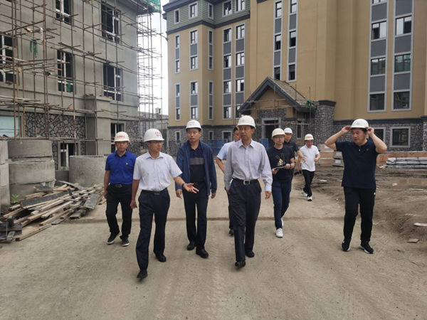 1长白山管委会辅导视察J9.COM·江山府项目_副本.png