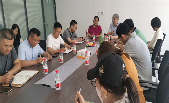 13. 集团副董事长马秉臣、王佩龙等辅导光临山东总公司领导工作_副本.jpg