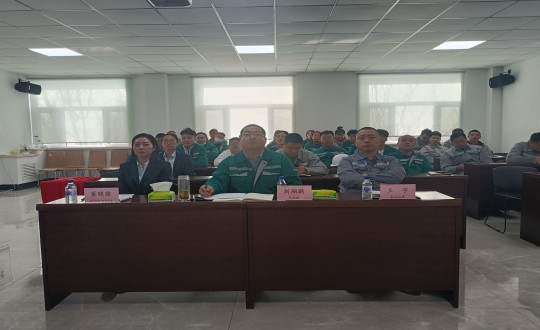 7.装配式总公司开工大会现。ùχ孟峦计柿浚副本.jpg