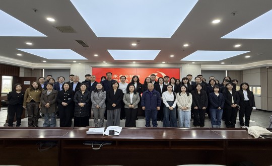 2024年10月18日，集团党委结合长发担保党支部参与了由向阳区党群服务中心发展的“传承革命心灵 赓续红色血脉”公益党课_副本.jpg